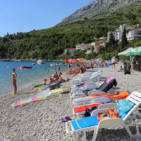 With A Parking Space Stanici, Omis - 11376